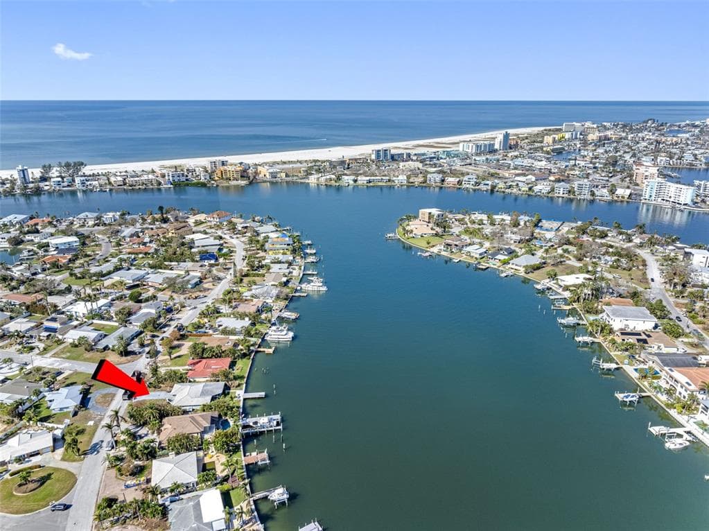 10240 TARPON DRIVE TREASURE ISLAND, FL 33706