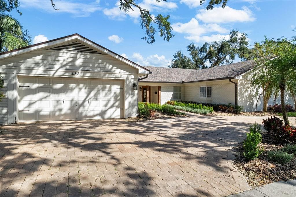 2821 W FOUNTAIN BOULEVARD TAMPA, FL 33609