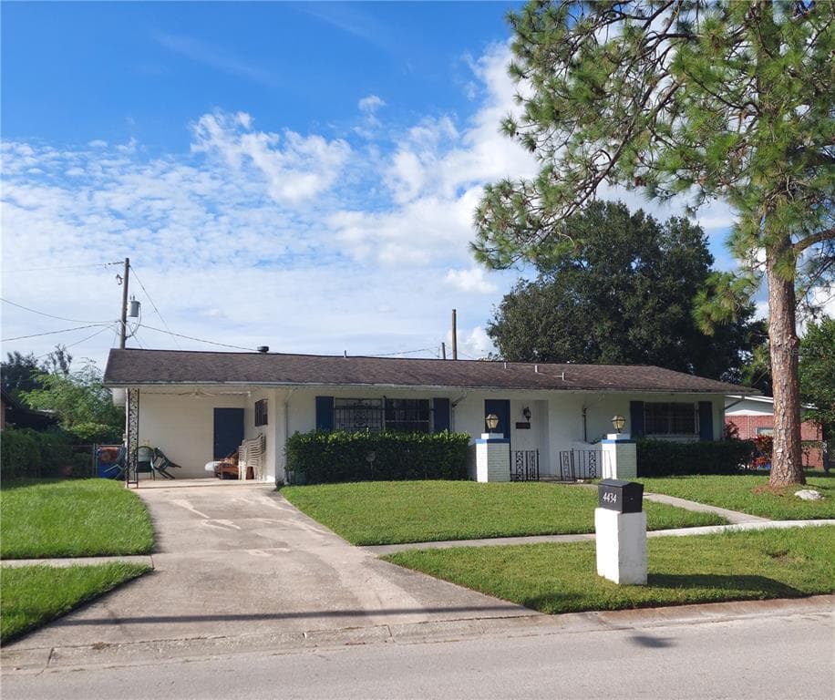 4434 COBIA DRIVE TAMPA, FL 33617
