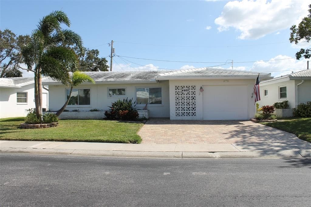 4460 95TH AVENUE N UNIT 1 PINELLAS PARK, FL 33782