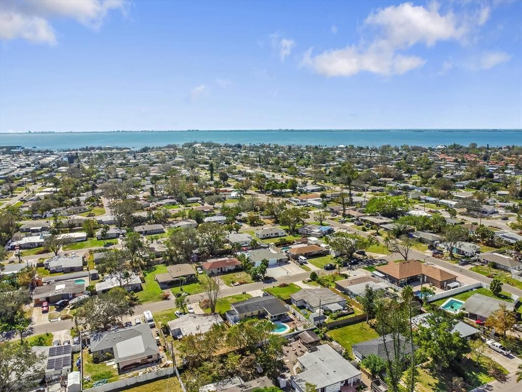 2408 COLGATE AVENUE BRADENTON, FL 34207