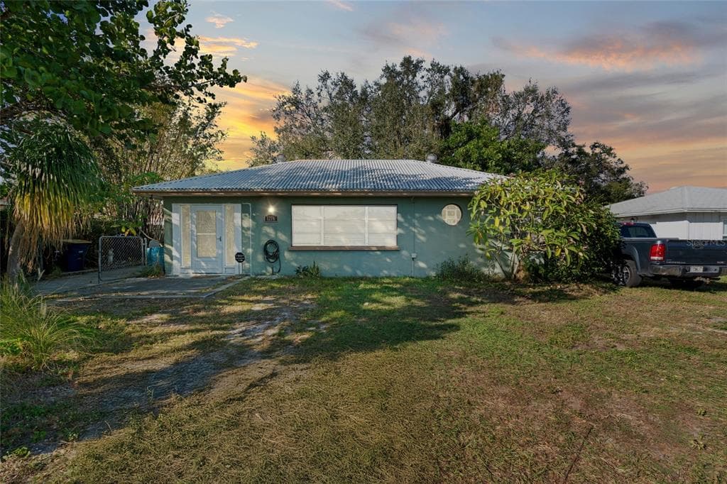 1216 ALOHA LANE CLEARWATER, FL 33755