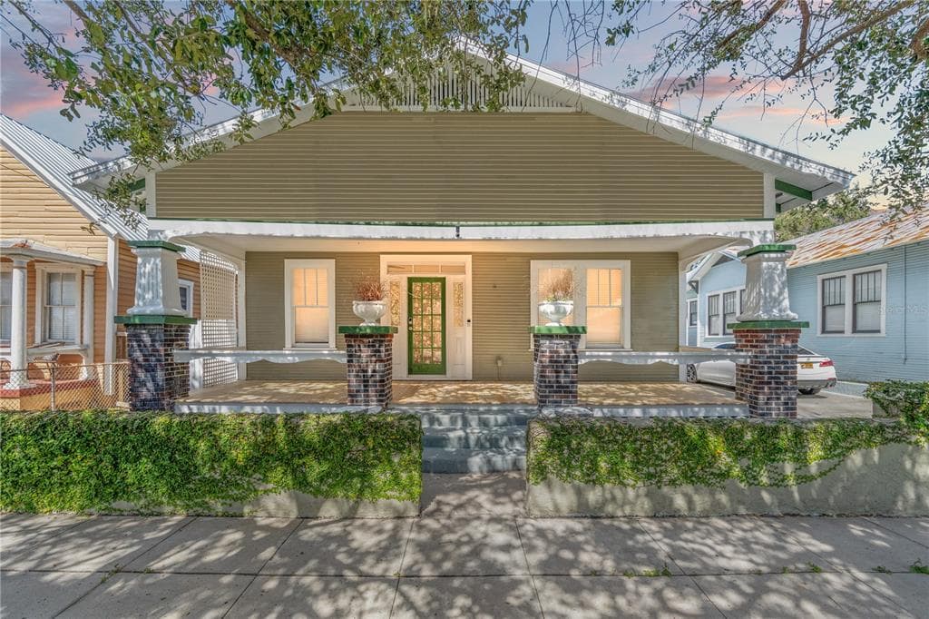 2208 E 3RD AVENUE TAMPA, FL 33605