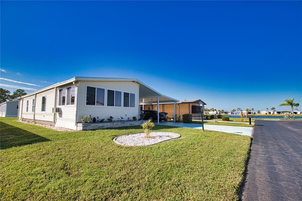803 VILLA DEL SOL DRIVE NORTH PORT, FL 34287