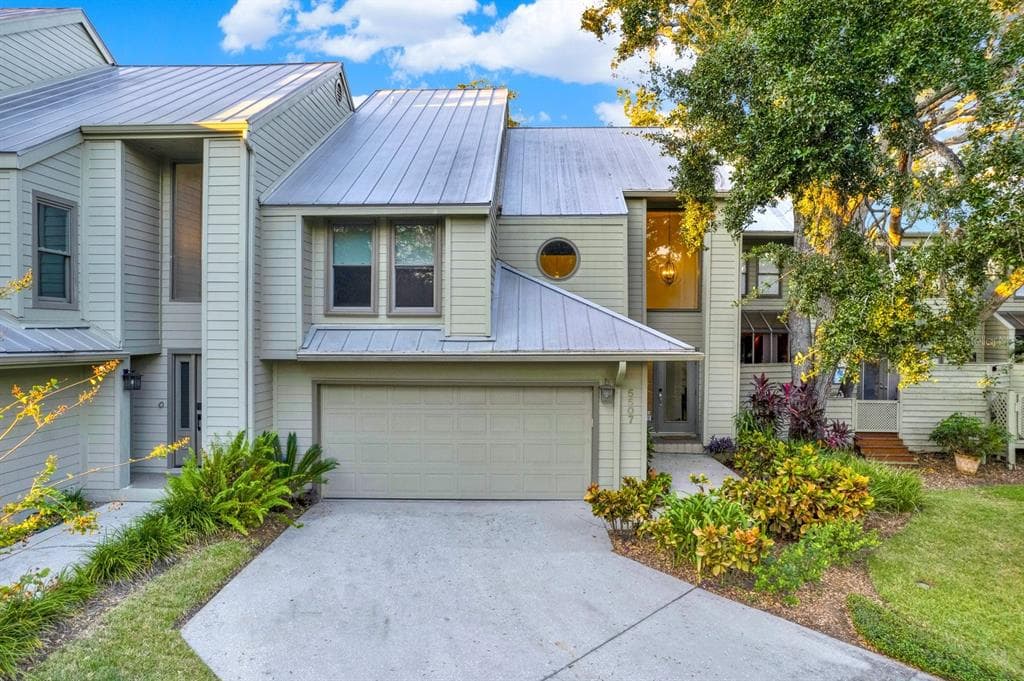 5507 INTERBAY BOULEVARD TAMPA, FL 33611