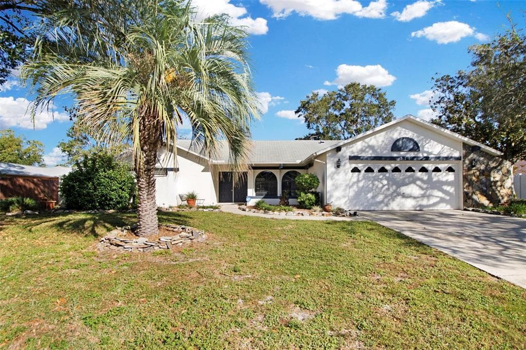 371 TELFORD COURT SPRING HILL, FL 34606