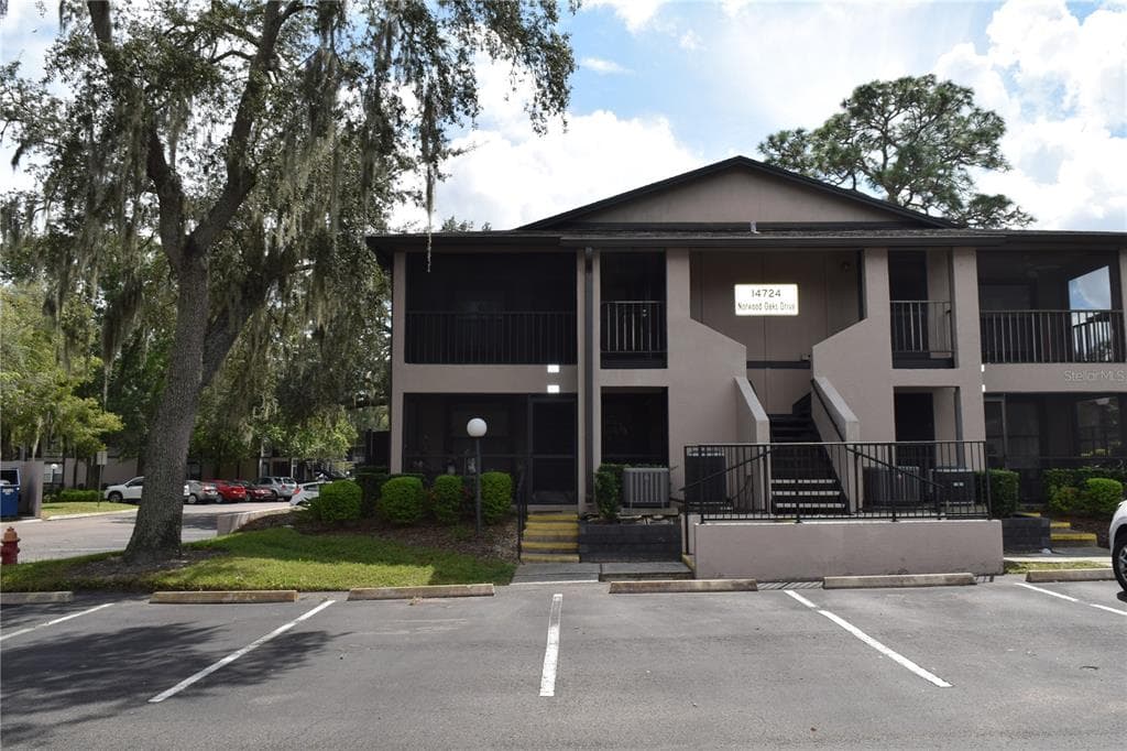 14724 NORWOOD OAKS DRIVE UNIT 202 TAMPA, FL 33613