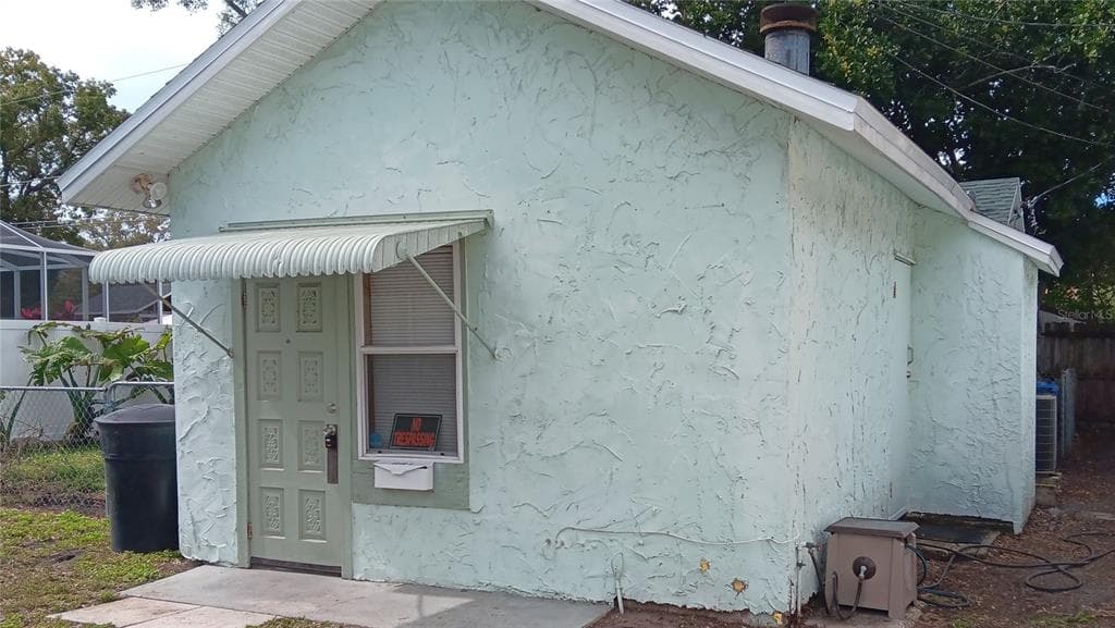 4840 19TH STREET N UNIT 1/2 ST PETERSBURG, FL 33714