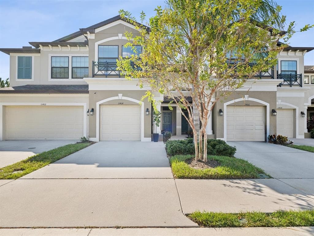 11404 CROWNED SPARROW LANE TAMPA, FL 33626