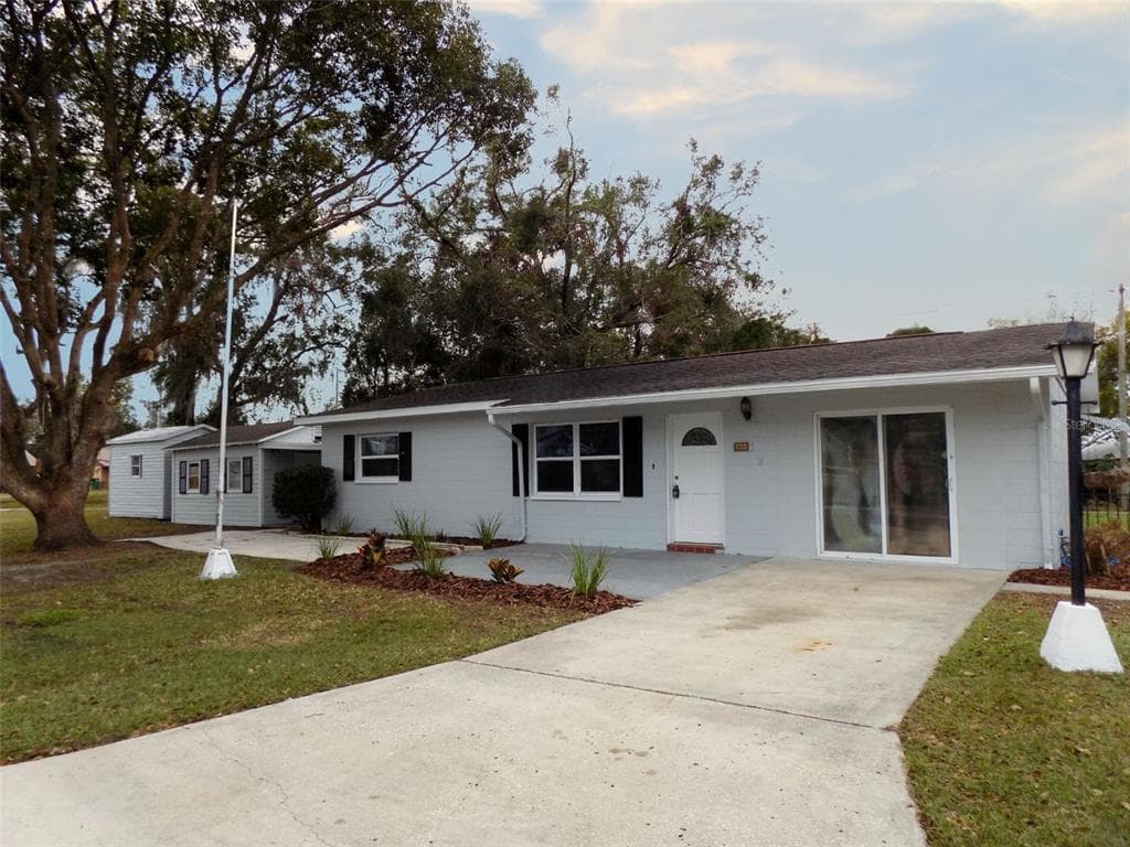 5019 16TH STREET ZEPHYRHILLS, FL 33542