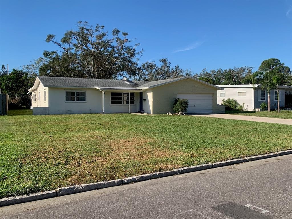 6620 POINSETTIA AVENUE S ST PETERSBURG, FL 33707