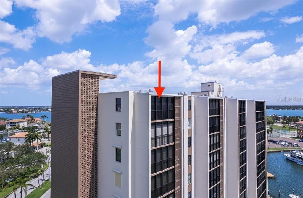 10355 PARADISE BOULEVARD UNIT 1004 TREASURE ISLAND, FL 33706