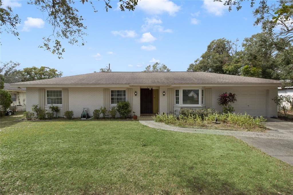 1406 E DEE ANN DRIVE BRANDON, FL 33511
