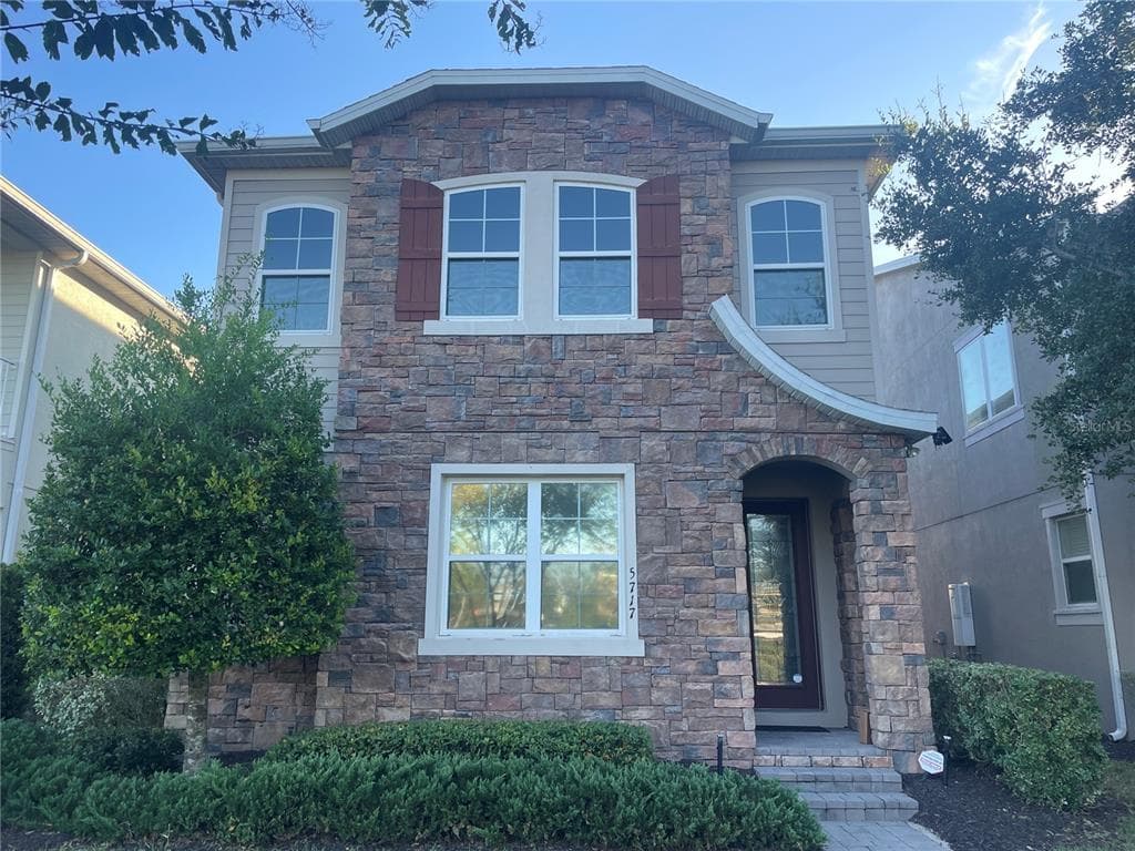 5717 HAMLIN GROVES TRL WINTER GARDEN, FL 34787