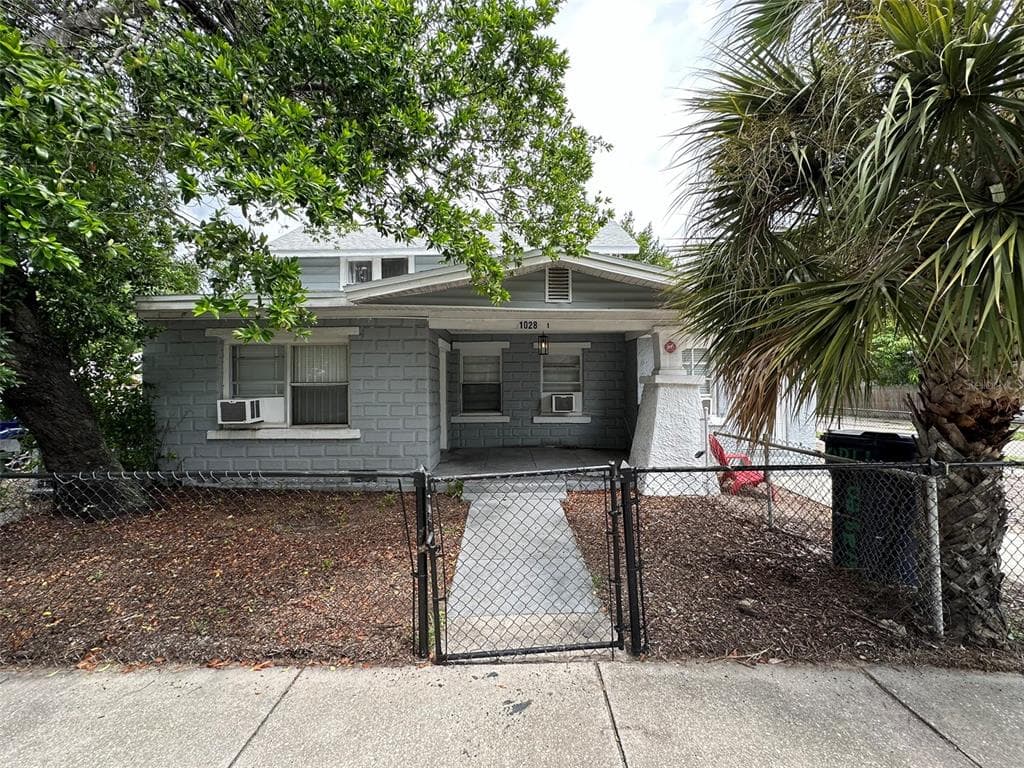 1028 E 17TH AVENUE TAMPA, FL 33605