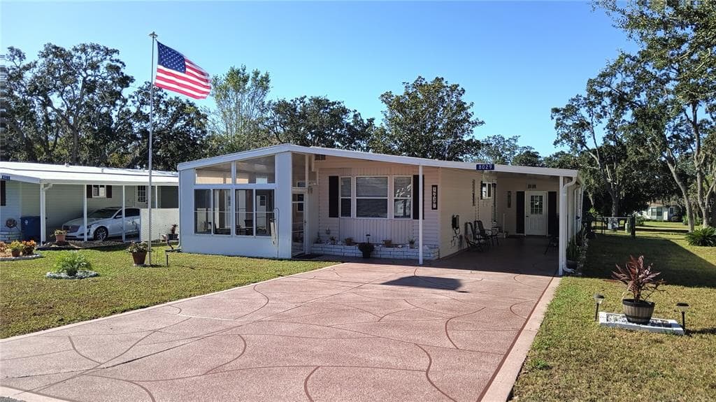 8029 LITTLE TEE LANE BROOKSVILLE, FL 34613