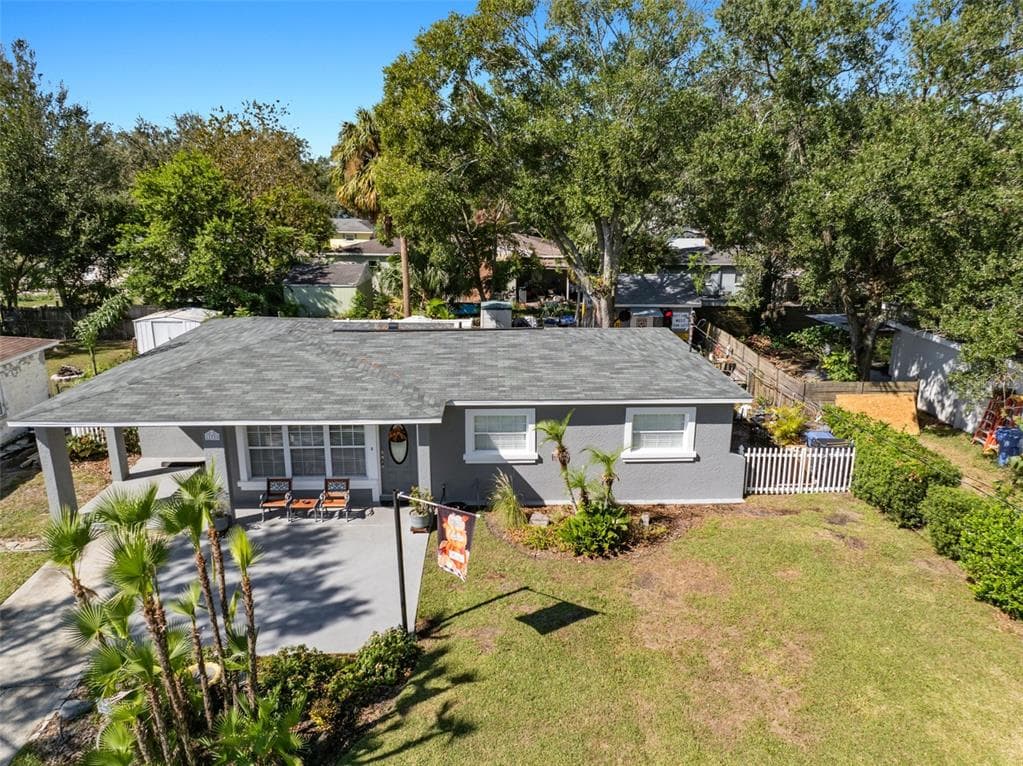 11718 N EDISON AVENUE TAMPA, FL 33612