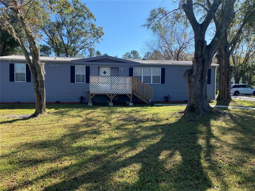 4502 FOX RIDGE BOULEVARD WESLEY CHAPEL, FL 33543