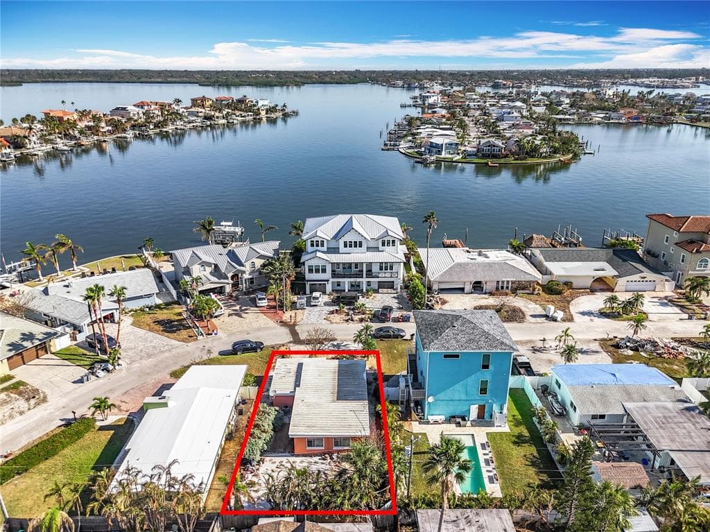 16212 REDINGTON DRIVE REDINGTON BEACH, FL 33708