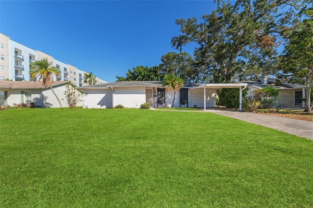 5305 W CLEVELAND STREET TAMPA, FL 33609
