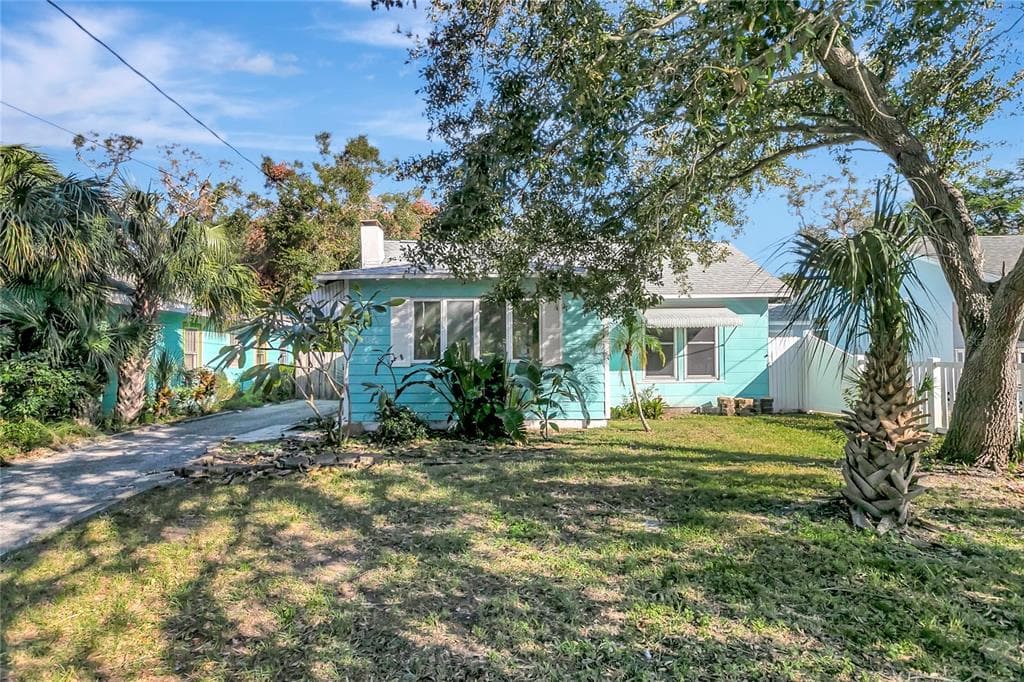 908 DRUID ROAD E CLEARWATER, FL 33756