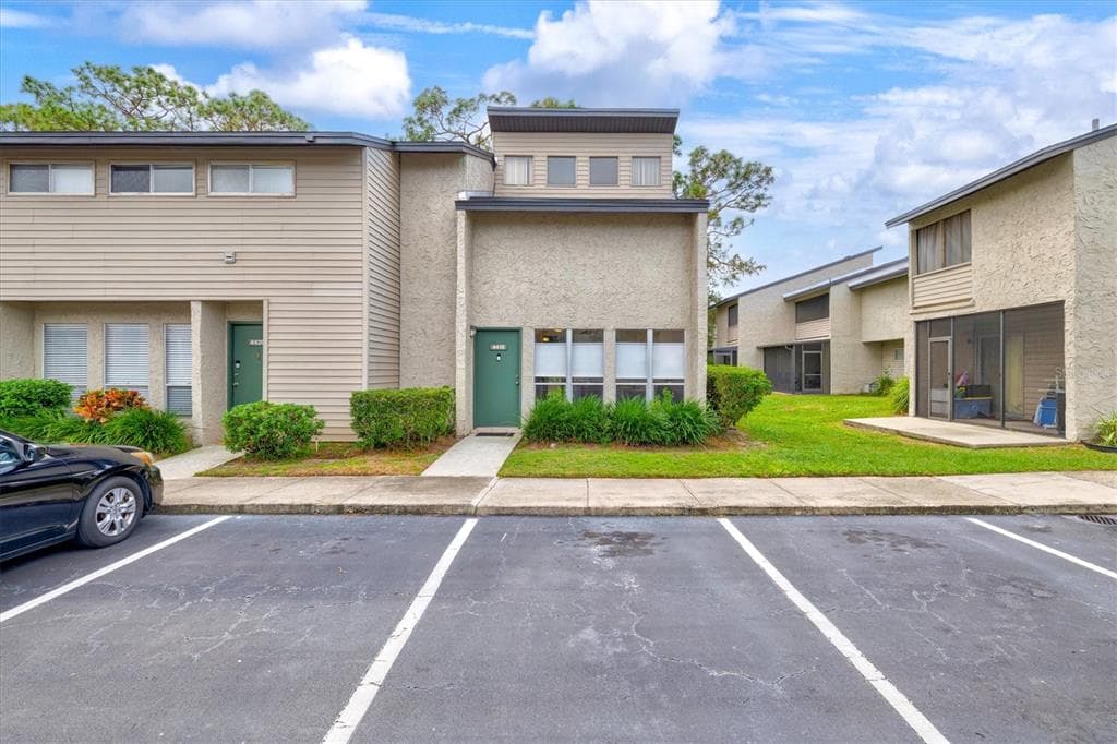4418 RAYFIELD DRIVE UNIT D-3132 SARASOTA, FL 34243