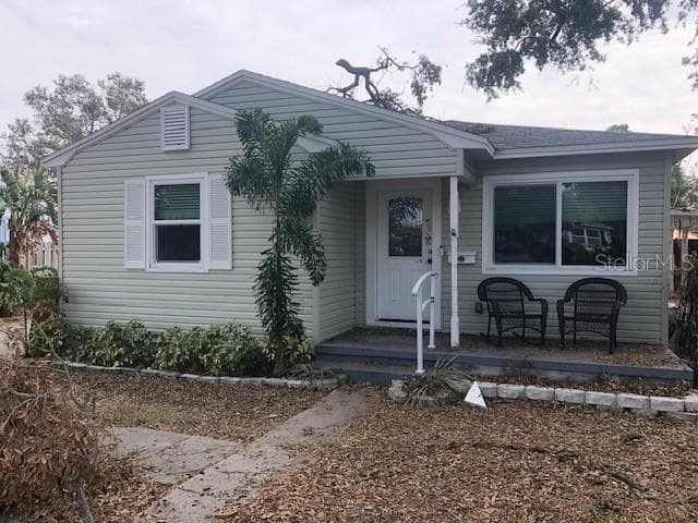 746 60TH AVENUE NE ST PETERSBURG, FL 33703
