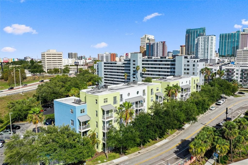 1501 DOYLE CARLTON DRIVE UNIT 109 TAMPA, FL 33602