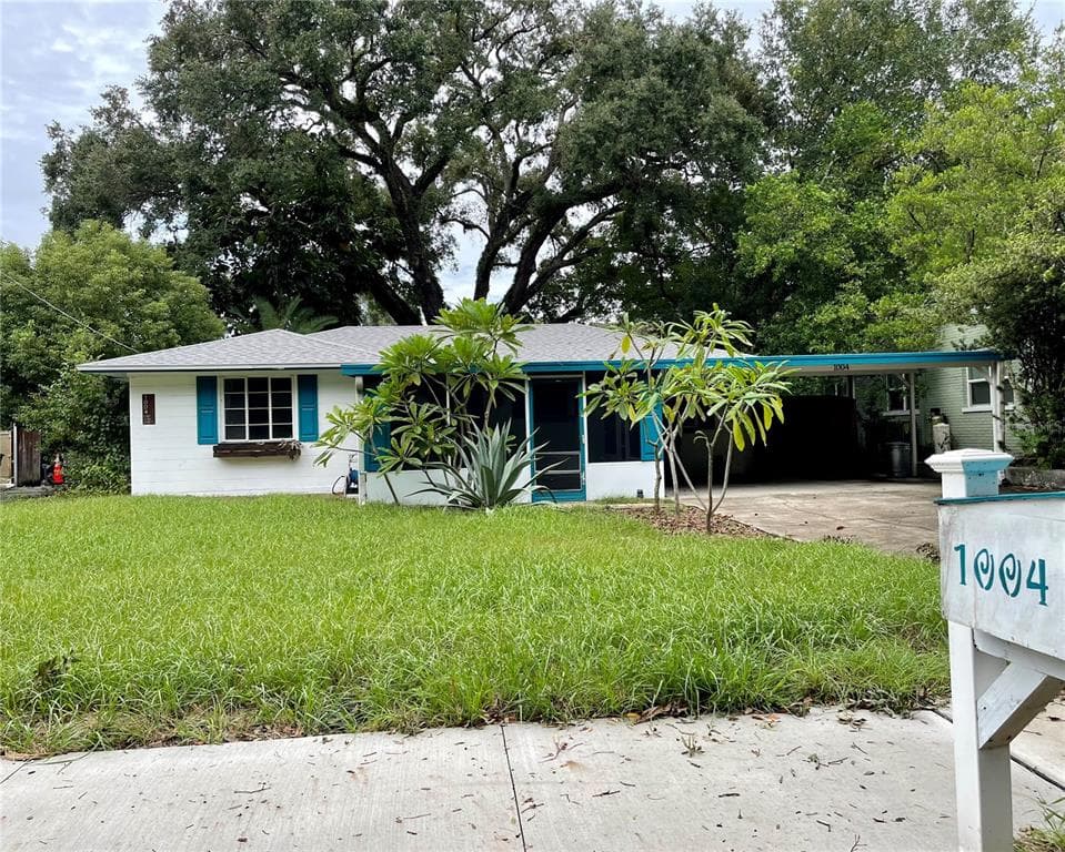 1004 E FERN STREET TAMPA, FL 33604