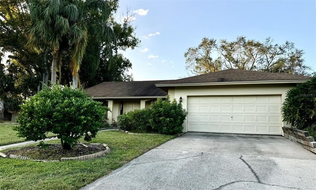 1555 HUNTINGTON COURT PALM HARBOR, FL 34683