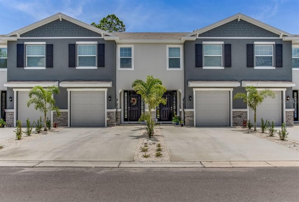6517 SERENITY FALL LANE SARASOTA, FL 34240
