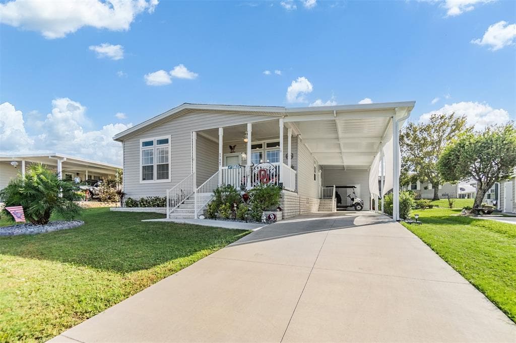 37047 NEUKOM AVENUE ZEPHYRHILLS, FL 33541