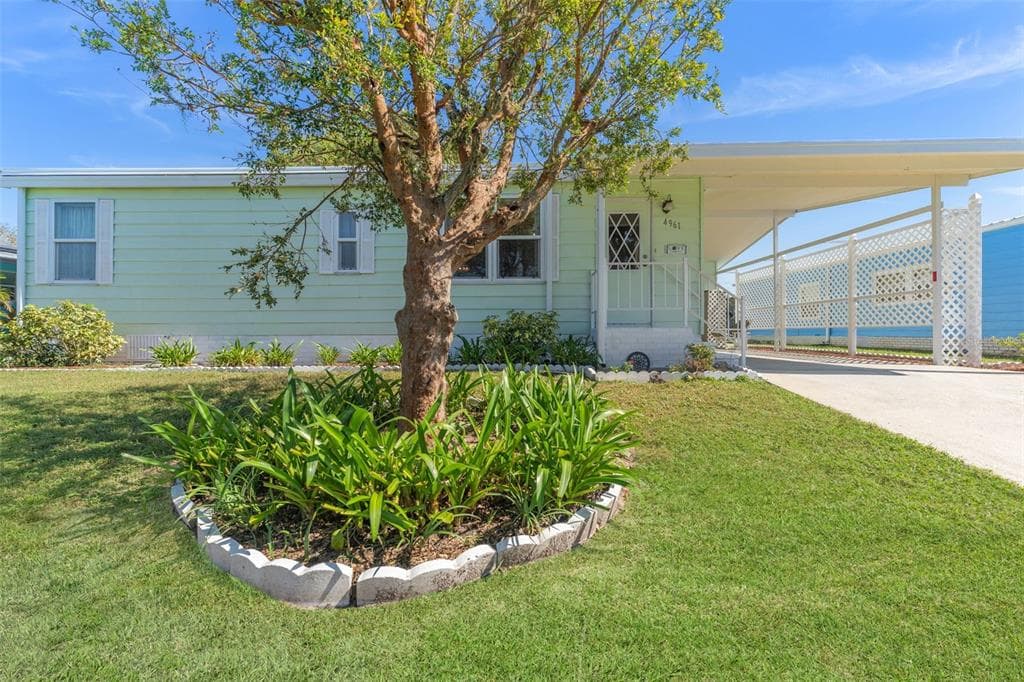 4961 DEERWOOD DRIVE LAKELAND, FL 33810