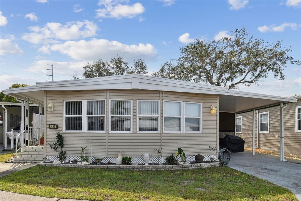 3301 ALT 19 UNIT 495 PALM HARBOR, FL 34683