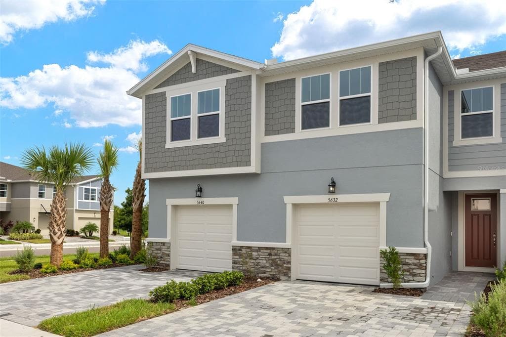 5632 BROOKLET WOODS DRIVE WESLEY CHAPEL, FL 33545