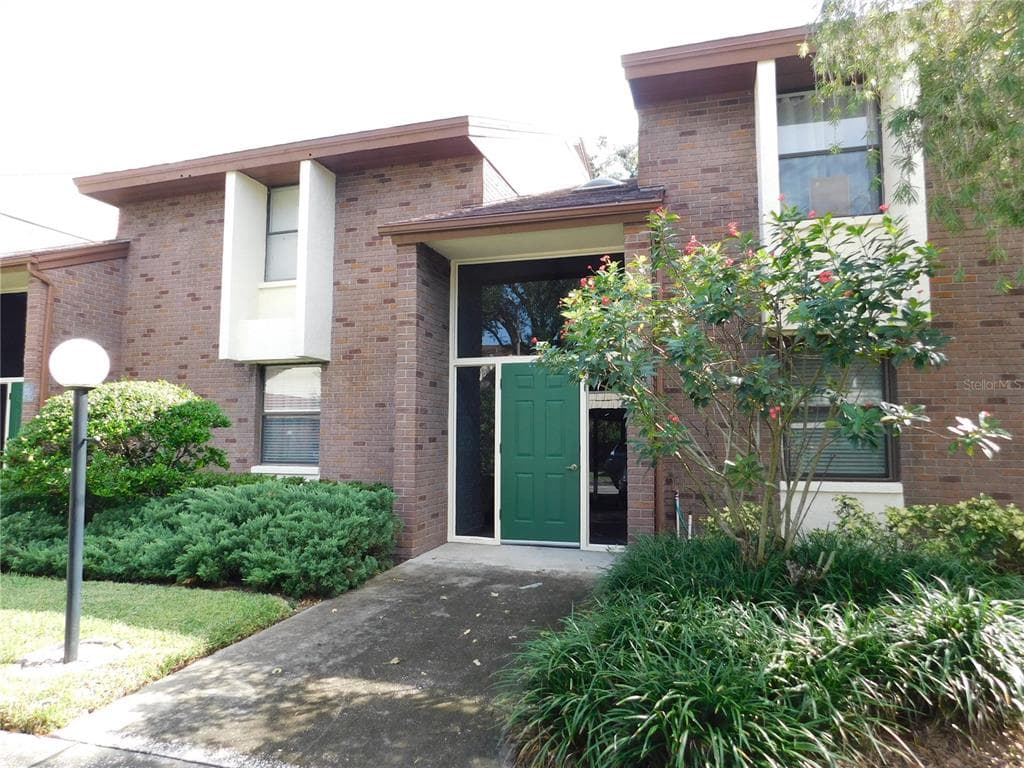 202 CARYL WAY UNIT 202 OLDSMAR, FL 34677