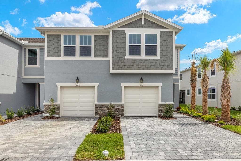 5620 BROOKLET WOODS DRIVE WESLEY CHAPEL, FL 33545