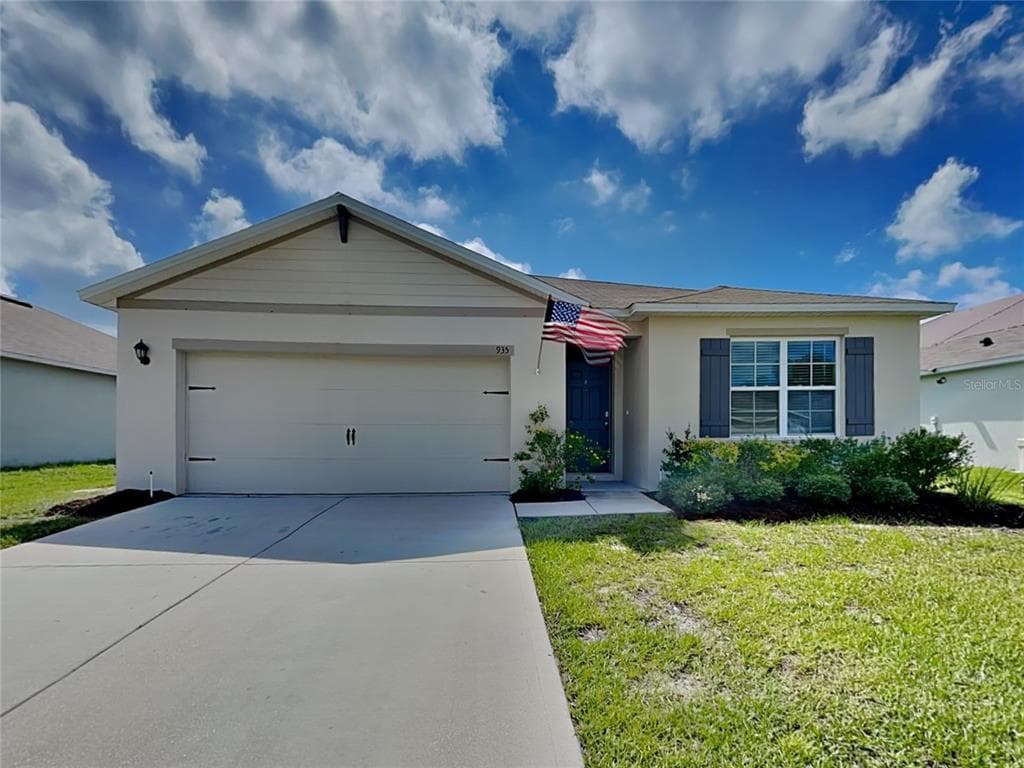 935 SUMMER GLEN DRIVE WINTER HAVEN, FL 33880