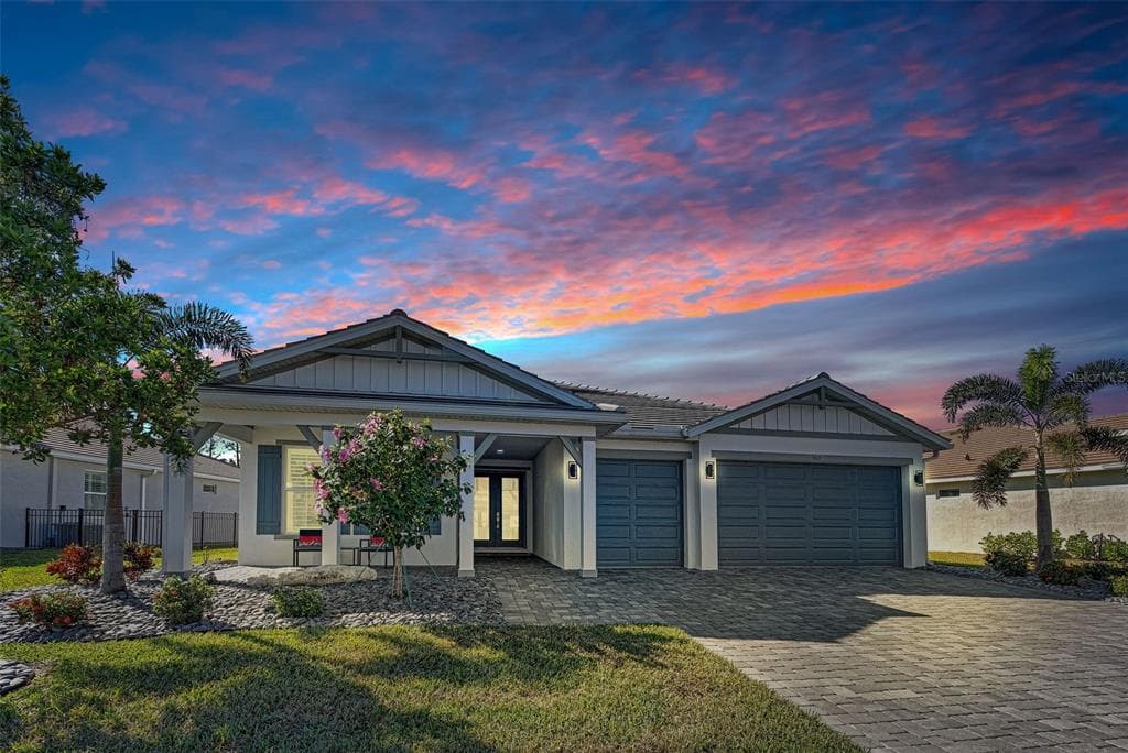569 MISTIFLOWER CIRCLE NOKOMIS, FL 34275