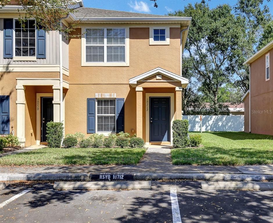 10712 CHESHAM HILL COURT RIVERVIEW, FL 33579