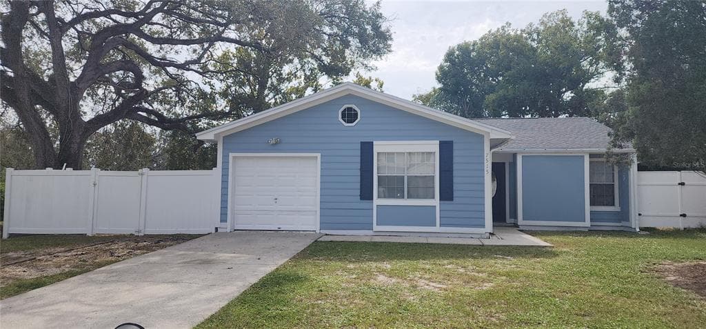 7515 LEON AVENUE TEMPLE TERRACE, FL 33637
