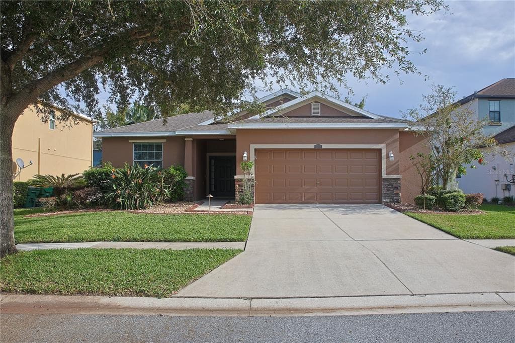 2356 LIVORNO WAY LAND O LAKES, FL 34639