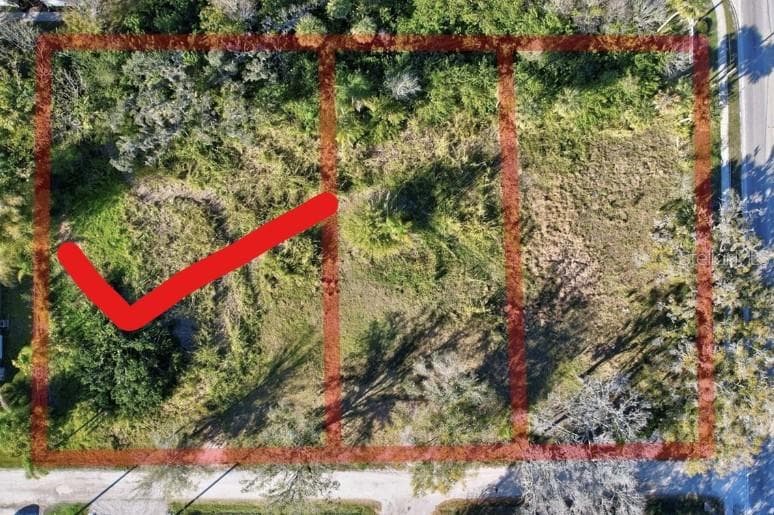2611 16TH AVENUE DRIVE E BRADENTON, FL 34208
