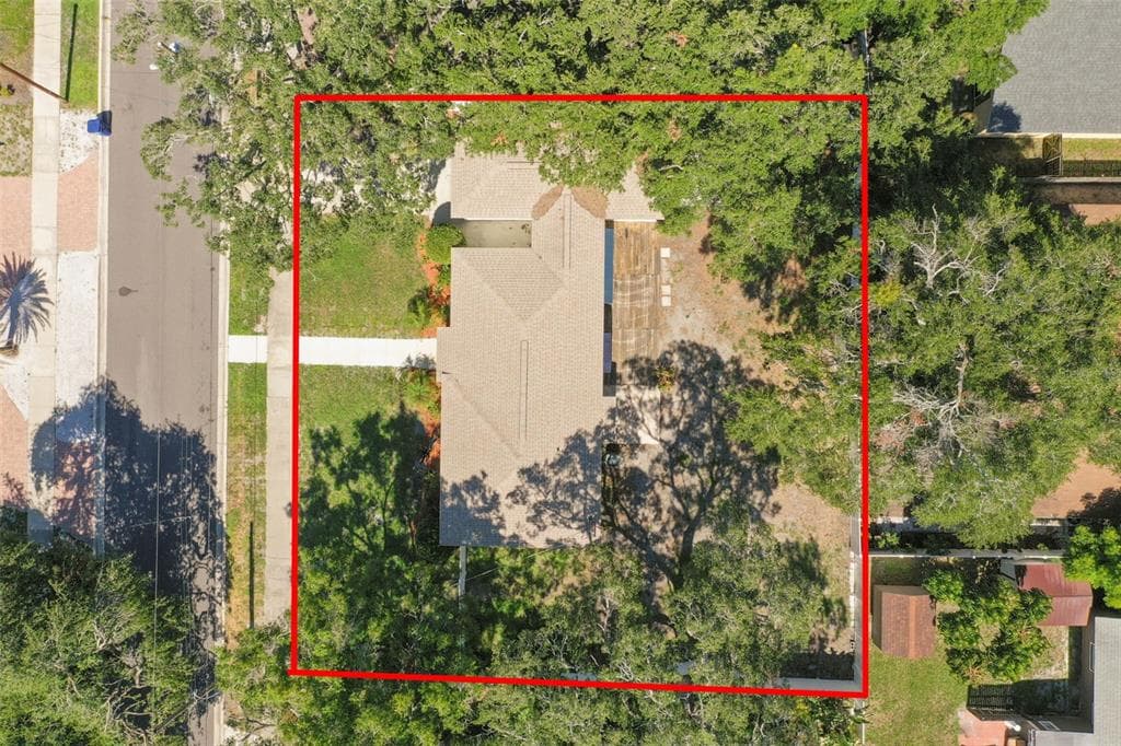 4114 W EMPEDRADO STREET TAMPA, FL 33629