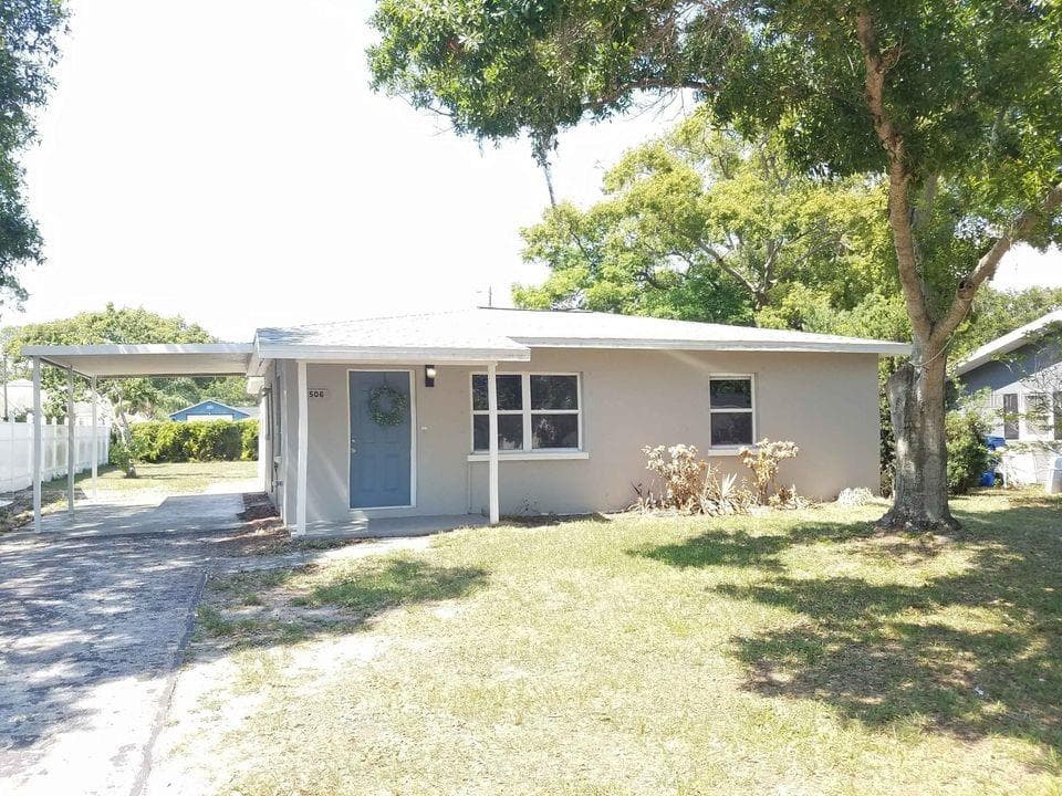 506 7TH AVENUE SW LARGO, FL 33770