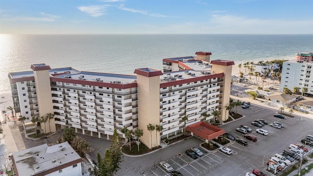 18304 GULF BOULEVARD UNIT 216 REDINGTON SHORES, FL 33708