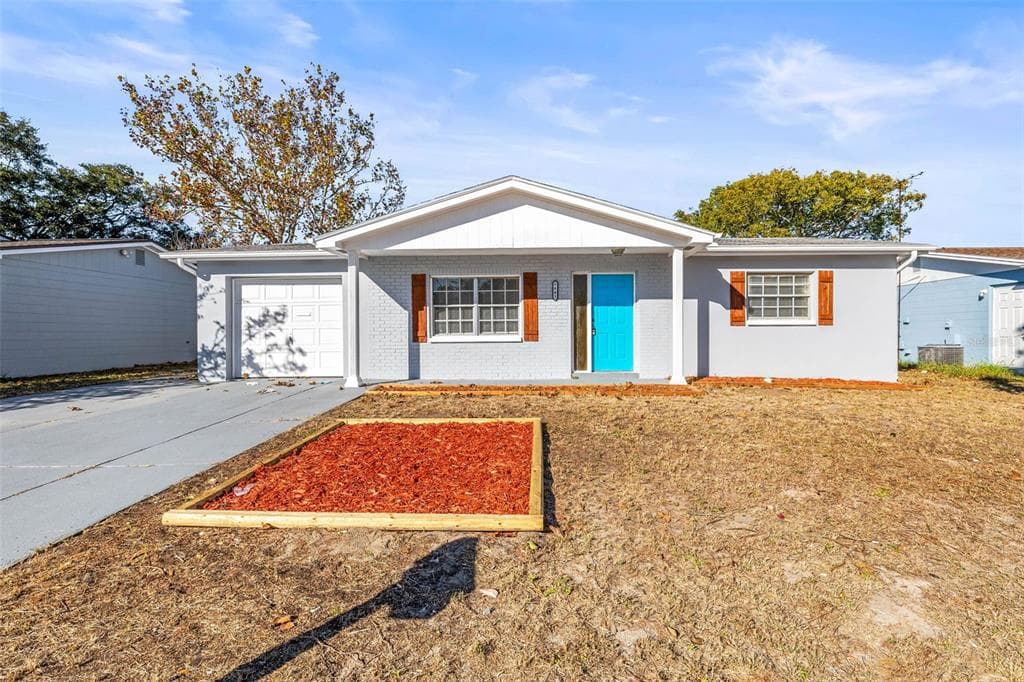 8441 PAXTON DRIVE PORT RICHEY, FL 34668