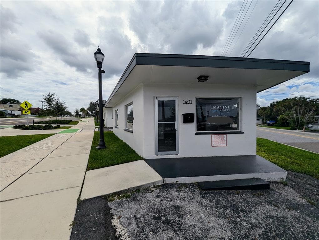 1401 GULF TO BAY BOULEVARD CLEARWATER, FL 33755