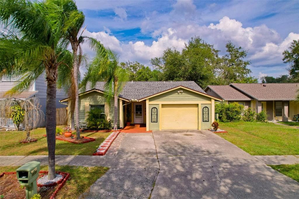 1608 PALM LEAF DRIVE BRANDON, FL 33510