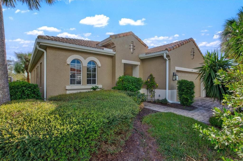 101 BELLINI COURT NORTH VENICE, FL 34275